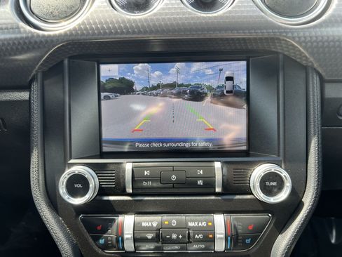 Used 2021 Ford Mustang GT Premium w/ GT Performance Package RWD image 19