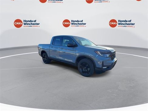 New 2026 Honda Ridgeline Black Edition image 2