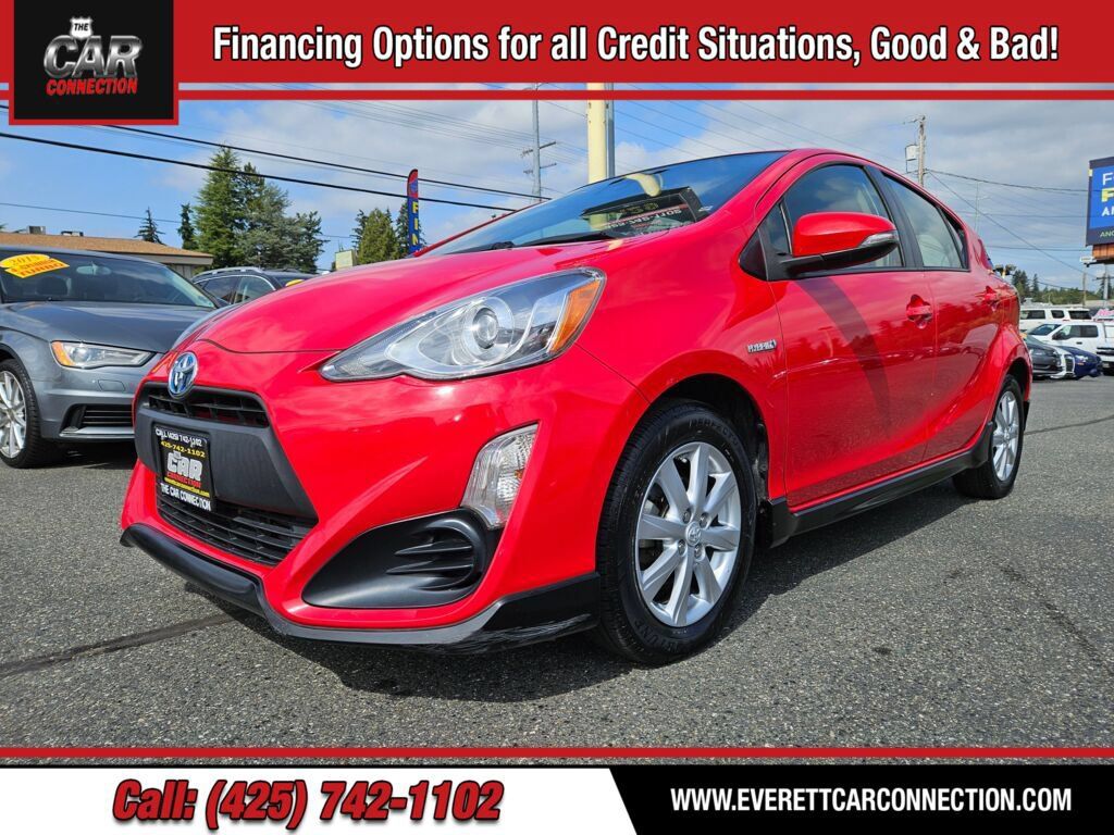 Used 2017 Toyota Prius C Three FWD image 1