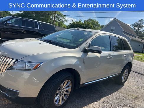 Used 2014 Lincoln MKX AWD w/ Equipment Group 101A image 5