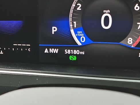 Used 2022 Volkswagen Tiguan SE FWD image 19