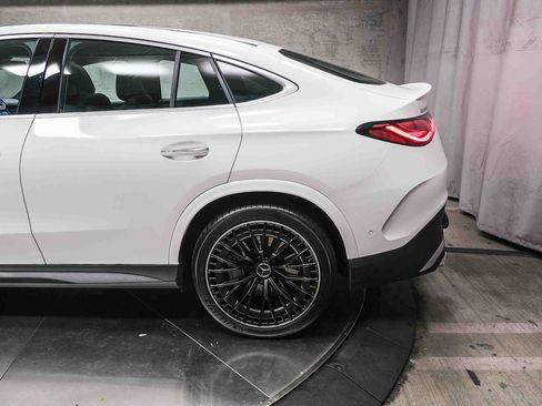 Certified 2026 Mercedes-Benz GLC 43 AMG 4MATIC Coupe image 8