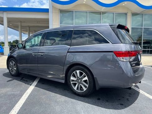 Used 2015 Honda Odyssey Touring image 9