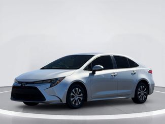 Used 2022 Toyota Corolla LE w/ Carpet Mat Package (TMS) FWD video 2