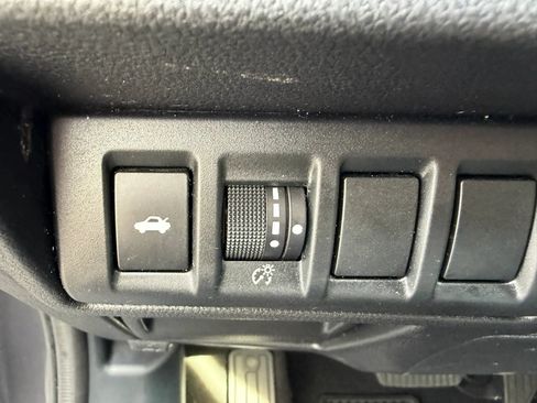 Used 2021 Subaru Legacy Premium AWD/4WD image 43