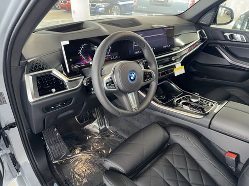 New 2026 BMW X5 xDrive50e w/ M Sport Package image 15