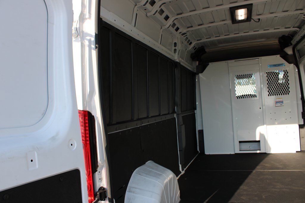 Used 2025 RAM ProMaster 3500 w/ Convenience Group FWD image 23