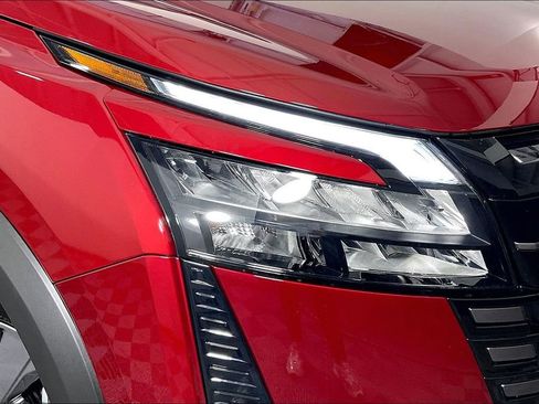 New 2026 Nissan Pathfinder SV image 35