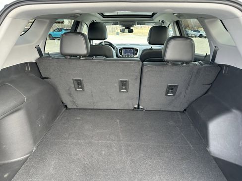 Certified 2022 GMC Terrain SLT w/ Elevation Edition image 24