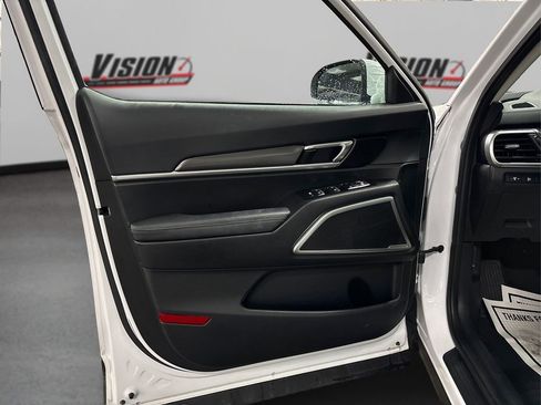 Used 2023 Kia Telluride S w/ S Sunroof Package image 23