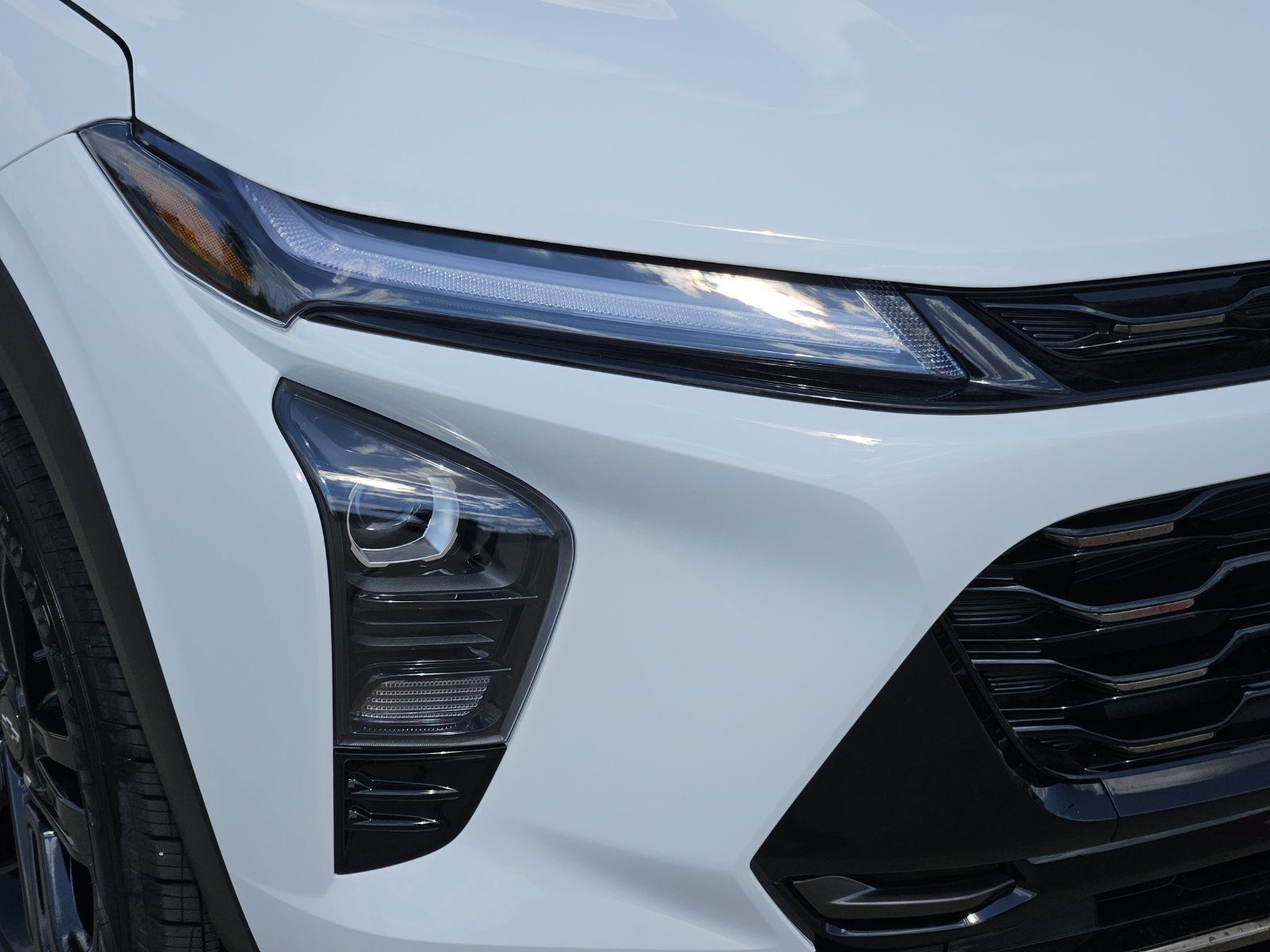 New 2026 Chevrolet Trax ACTIV w/ Sunroof Package FWD image 9