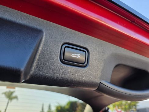 Certified 2023 Hyundai Tucson Limited AWD/4WD image 14