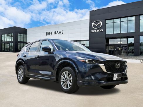 Used 2025 MAZDA CX-5 AWD 2.5 S w/ Preferred Package image 4