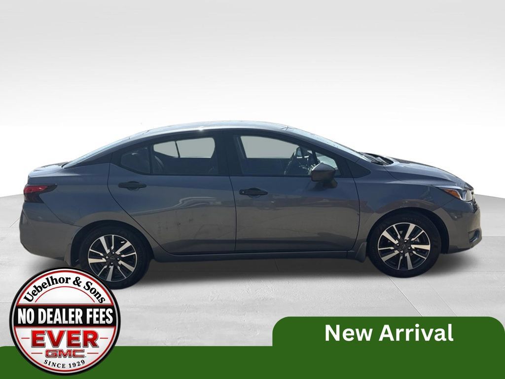 Used 2024 Nissan Versa S w/ S Plus Package FWD image 7