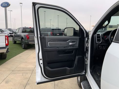 Used 2022 RAM 2500 Big Horn image 21