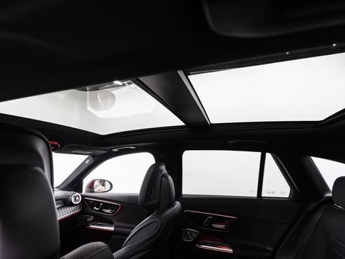 Certified 2025 Mercedes-Benz GLC 300 4MATIC w/ AMG Line image 28