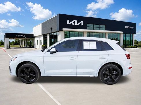 Used 2022 Audi Q5 2.0T Premium Plus w/ Premium Plus Package AWD/4WD image 8