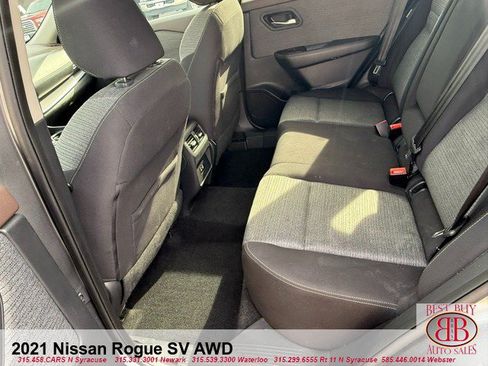Used 2021 Nissan Rogue SV AWD/4WD image 11