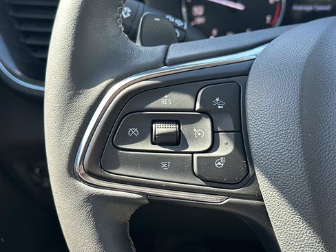 Certified 2023 Buick Envision Essence FWD image 21