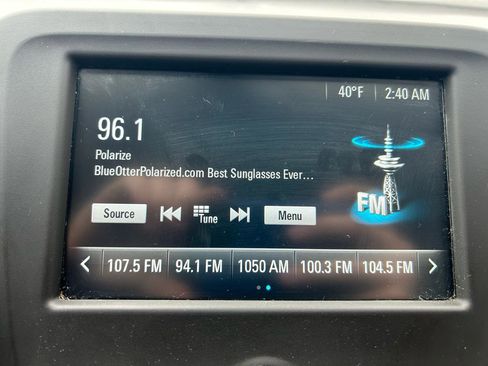 Used 2018 Chevrolet Equinox LT w/ LPO, Cargo Package image 21