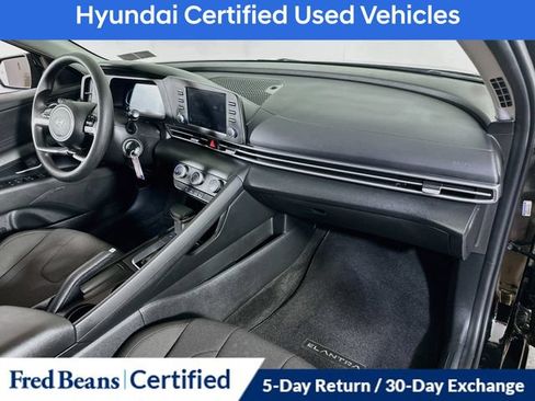 Certified 2024 Hyundai Elantra SE FWD image 12