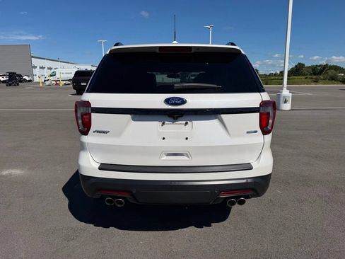 Used 2019 Ford Explorer Sport w/ Equipment Group 401A AWD/4WD image 6