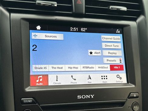 Used 2019 Ford Fusion Titanium image 14