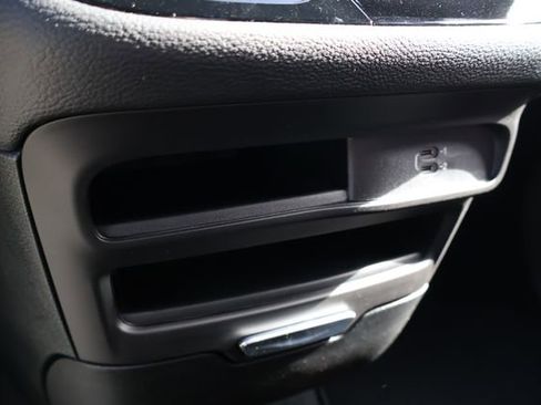 New 2026 Chrysler Pacifica Select w/ S Appearance Package FWD image 18