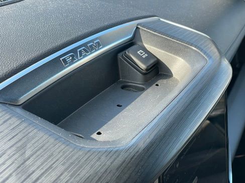 Used 2024 RAM 1500 Laramie image 28
