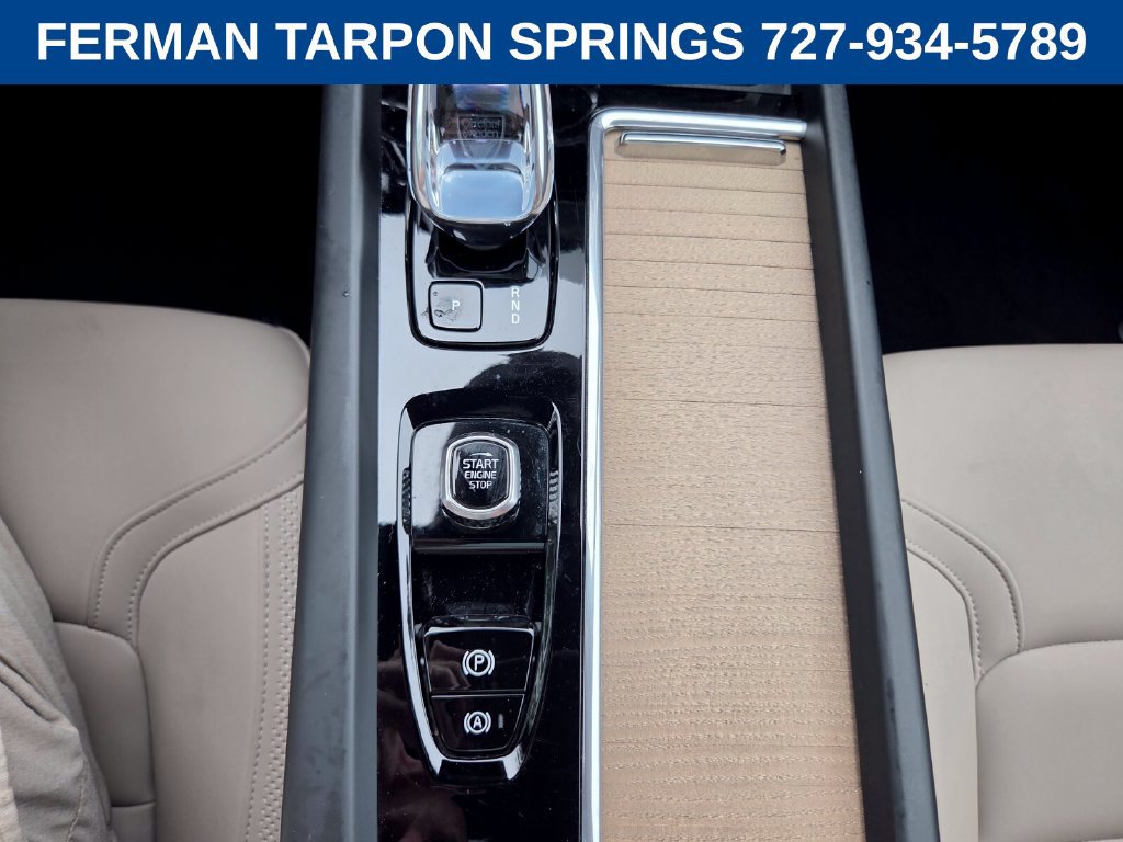Certified 2026 Volvo XC60 B5 Plus AWD/4WD image 26