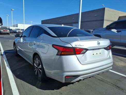 Used 2020 Nissan Altima 2.5 SL image 4