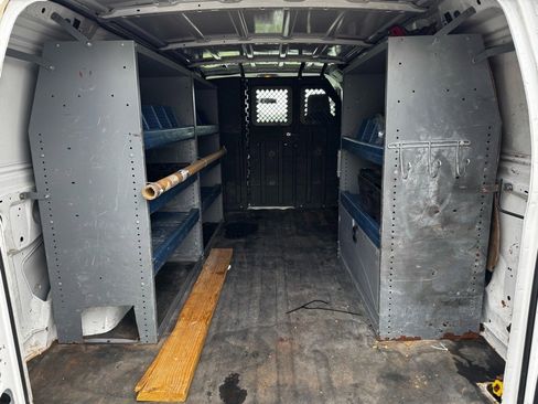 Used 2014 Ford E-150 and Econoline 150 w/ Commercial Cargo Van Package image 22