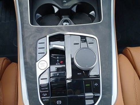 New 2026 BMW X5 xDrive50e AWD/4WD image 23