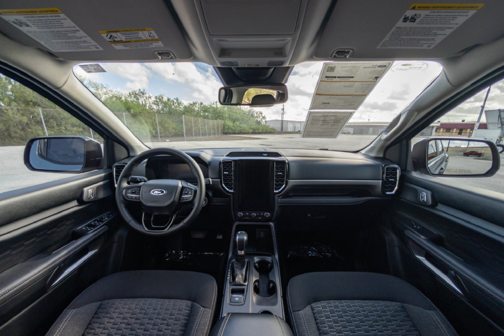 Certified 2025 Ford Ranger XLT RWD image 17