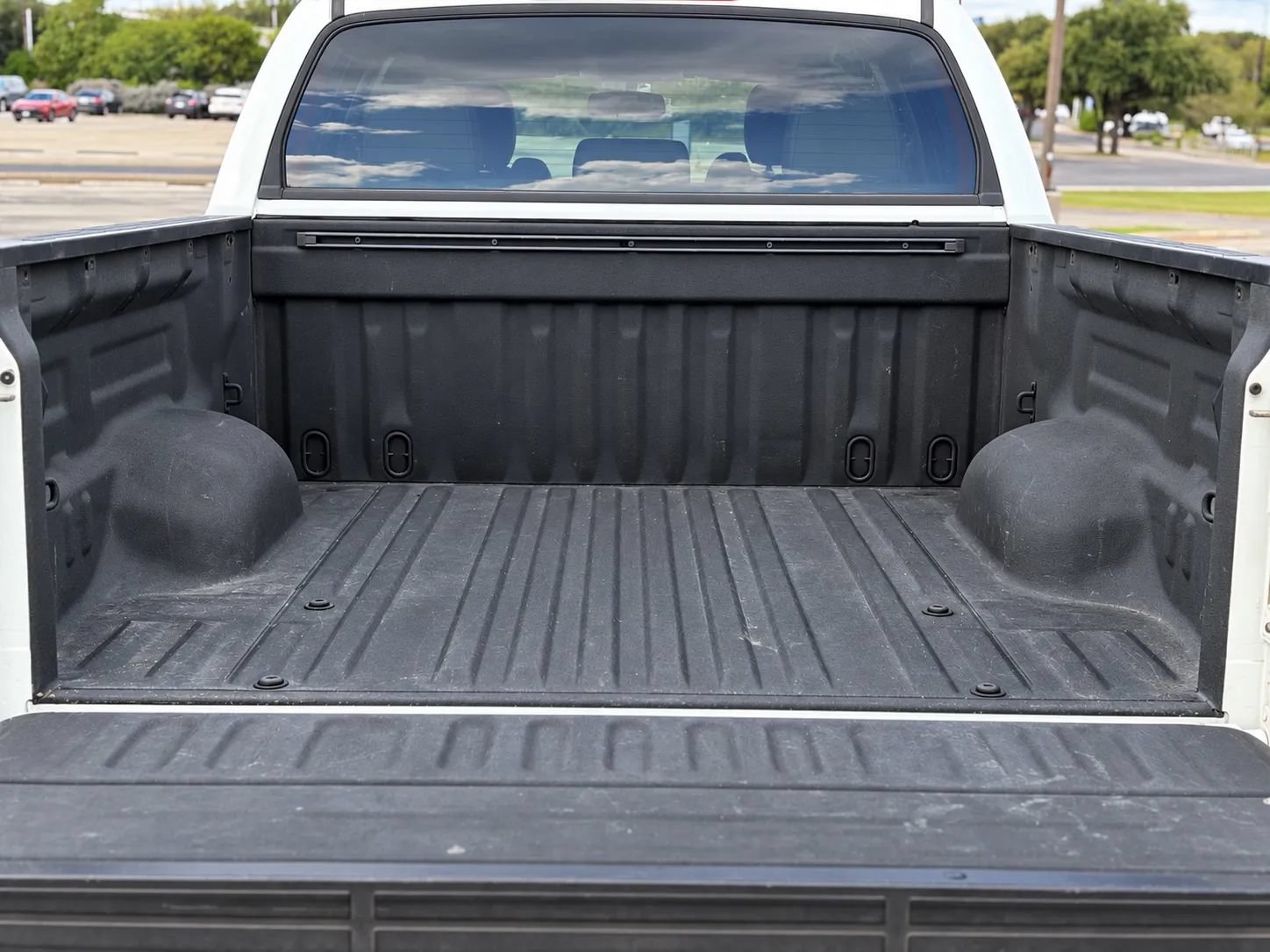 Used 2016 Toyota Tundra Limited RWD image 17