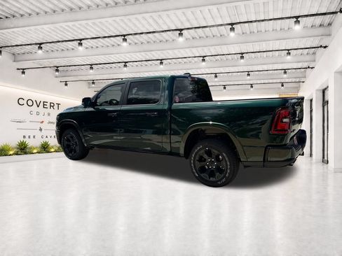 New 2026 RAM 1500 4x4 Crew Cab image 7