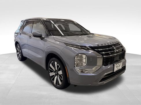 Used 2025 Mitsubishi Outlander SEL AWD/4WD image 7