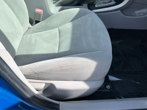 Used 2010 Toyota Corolla LE image 18