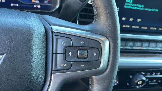 Used 2024 Chevrolet Silverado 1500 LT AWD/4WD image 23