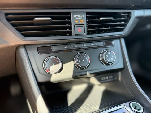 Used 2021 Volkswagen Jetta S FWD image 36