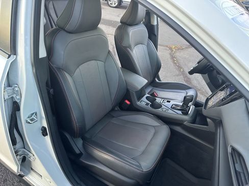 Certified 2025 Subaru Crosstrek 2.5i Limited w/ Crosstrek Mirror Package image 14