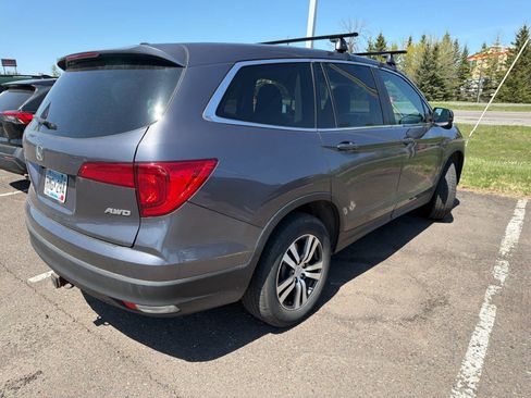Used 2017 Honda Pilot EX-L image 4