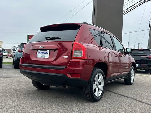 Used 2012 Jeep Compass Latitude image 11