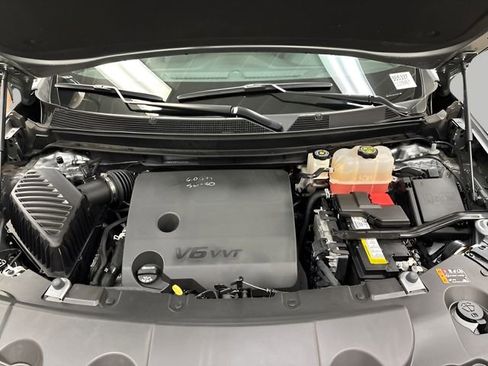 Used 2023 Chevrolet Traverse RS image 20