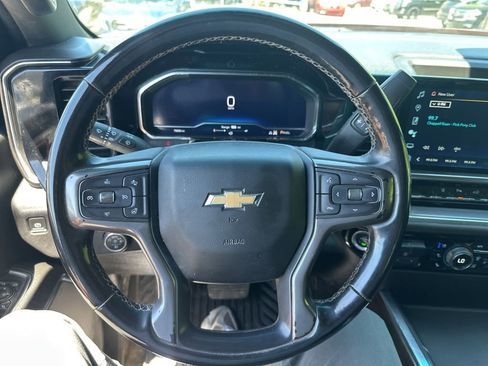 Used 2024 Chevrolet Silverado 3500 High Country w/ Z71 Off-Road Package AWD/4WD image 17