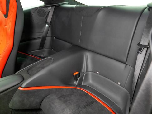 Certified 2024 Ferrari Roma RWD image 38