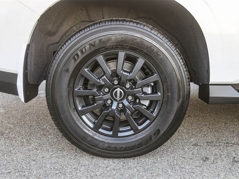 New 2026 Nissan Armada SV image 10