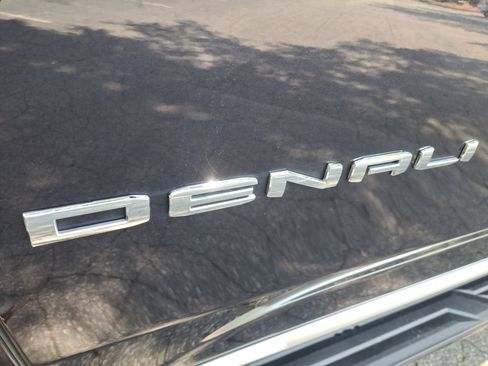 Used 2024 GMC Yukon Denali w/ Max Trailering Package AWD/4WD image 35