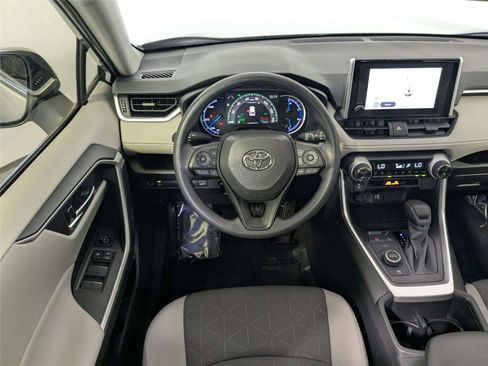 Used 2025 Toyota RAV4 XLE w/ Convenience Package image 37