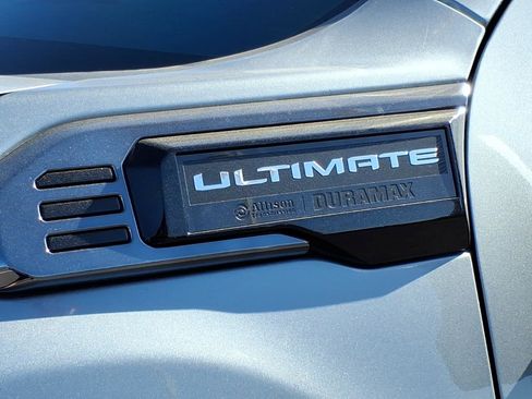 Used 2026 GMC Sierra 2500 Denali Ultimate w/ Max Trailering Package AWD/4WD image 10